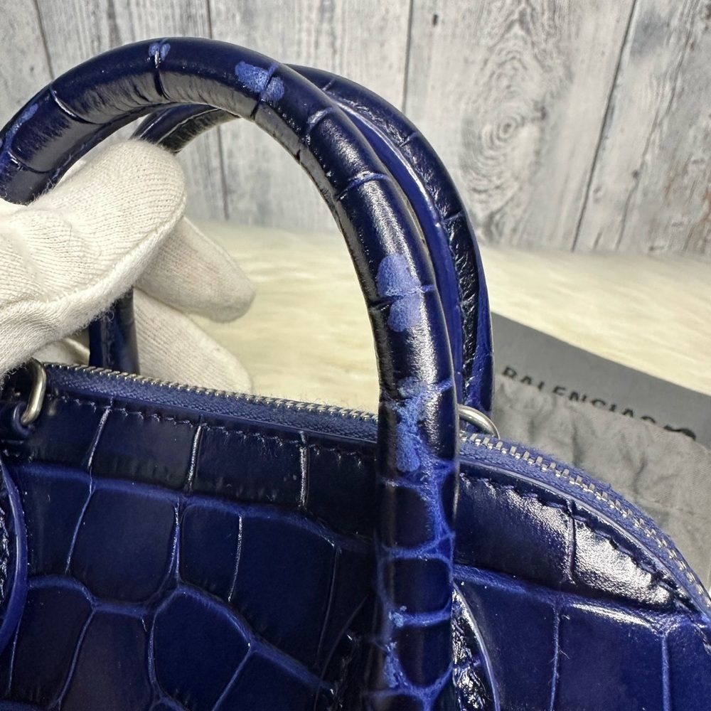 BALENCIAGA ville xxs crocodile -embossed leather in navy - Picture 6 of 15